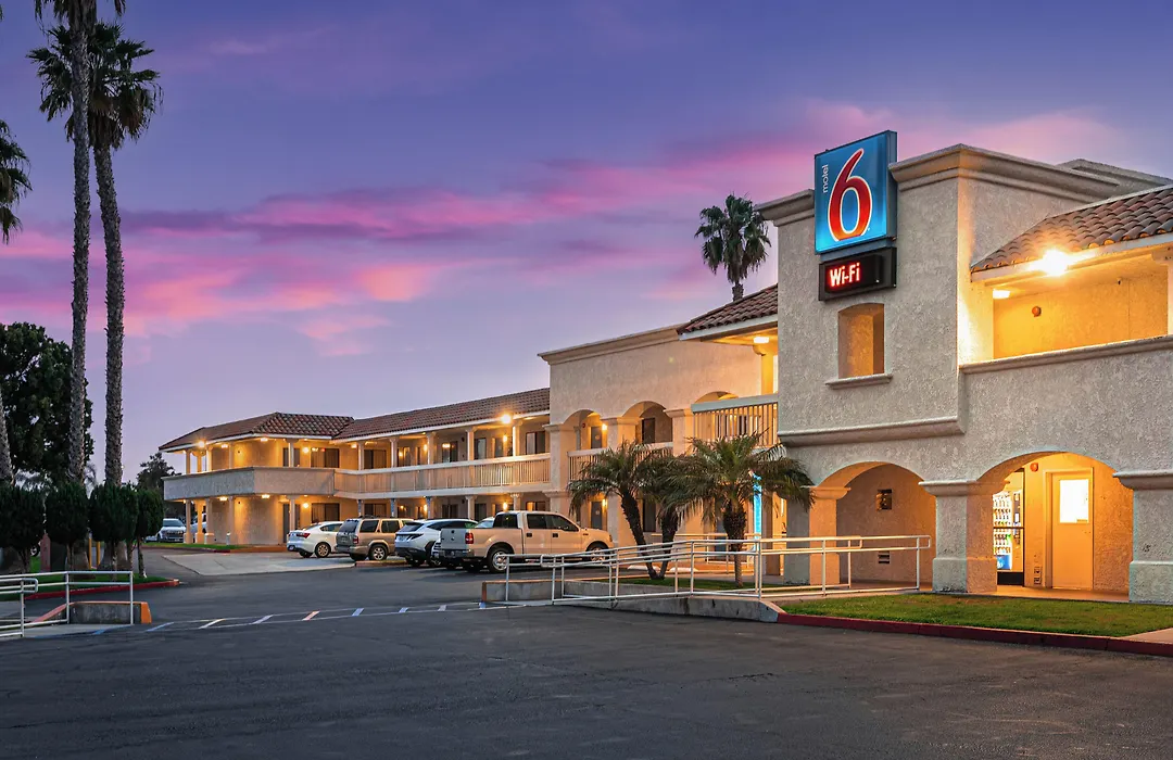 Motel 6-Carlsbad, Ca Beach-1