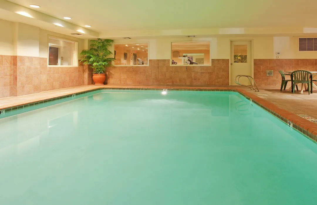 Holiday Inn Express Woodland By Ihg-1