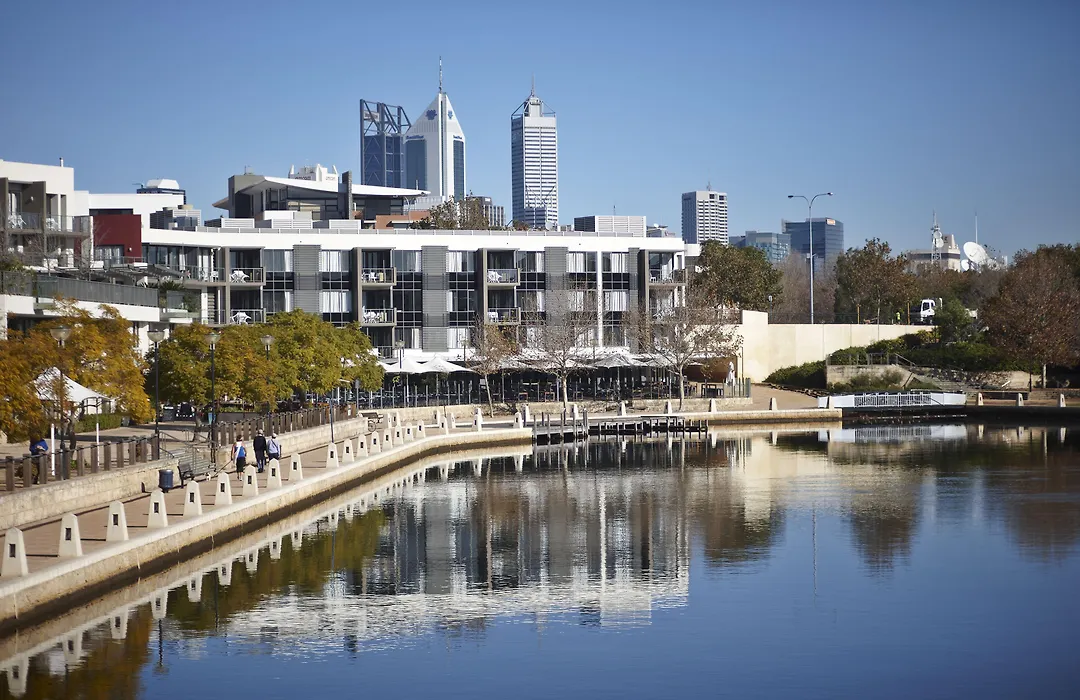 East Perth Suites Hotel-1