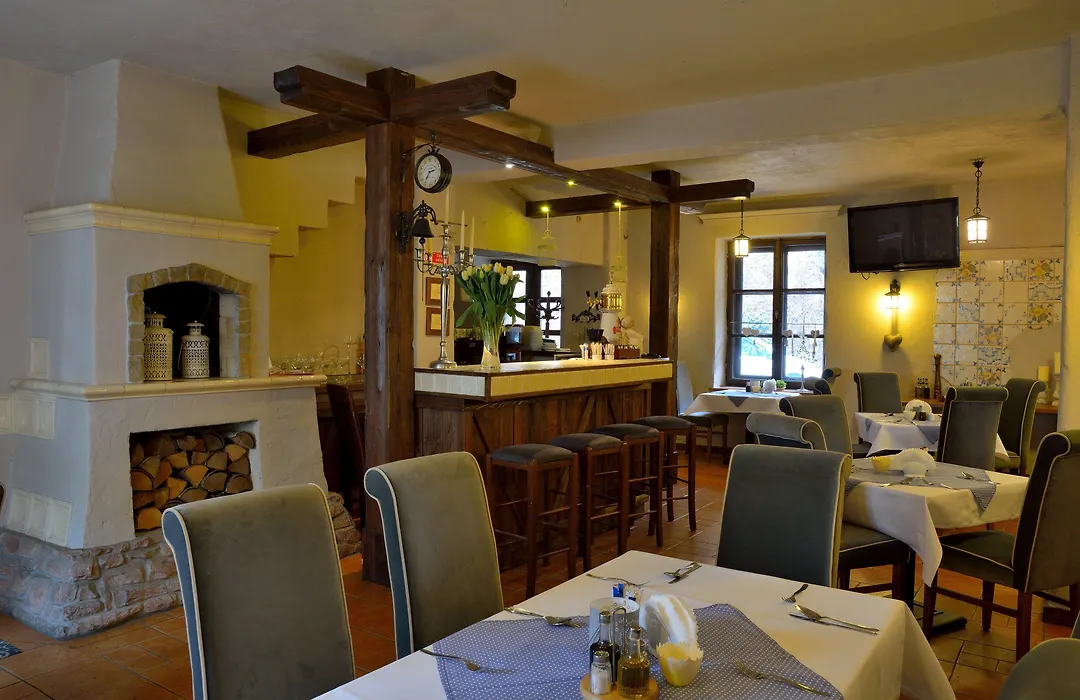 Nobilton Hotel-1