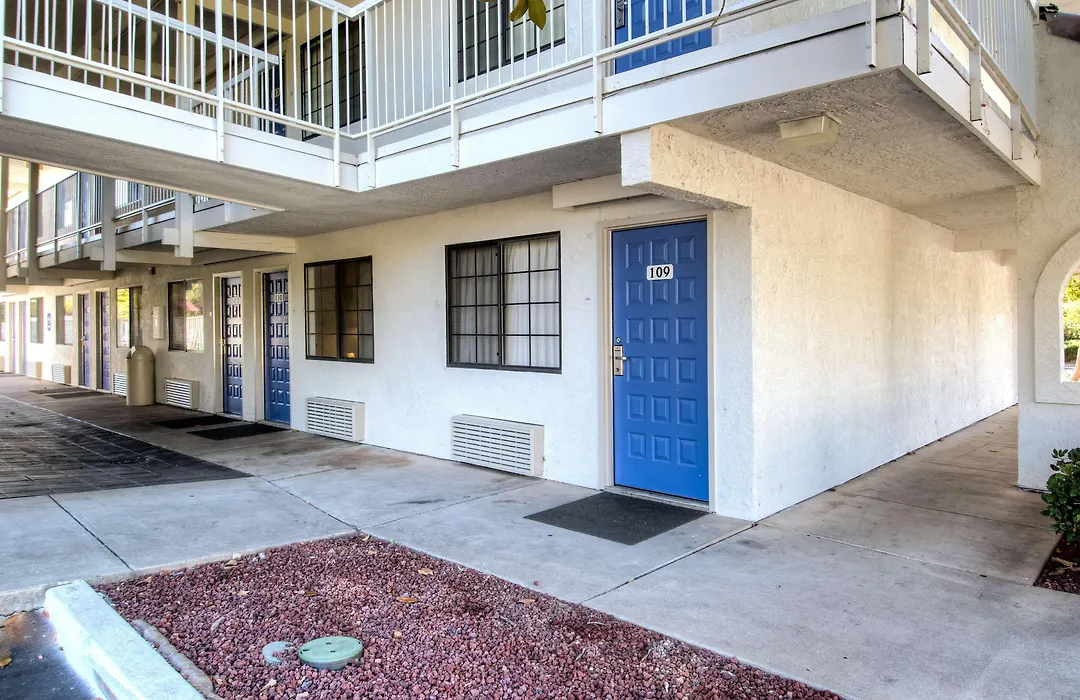 Motel 6-Redding, Ca - South-1
