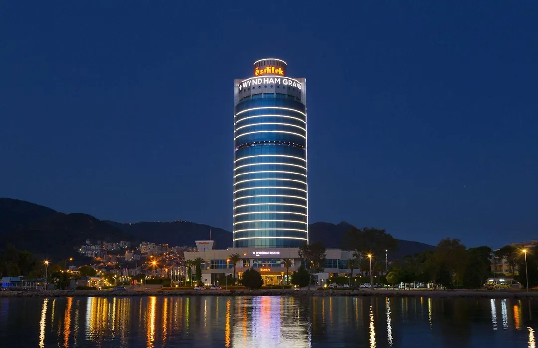 Wyndham Grand Izmir Ozdilek Thermal & Spa-1