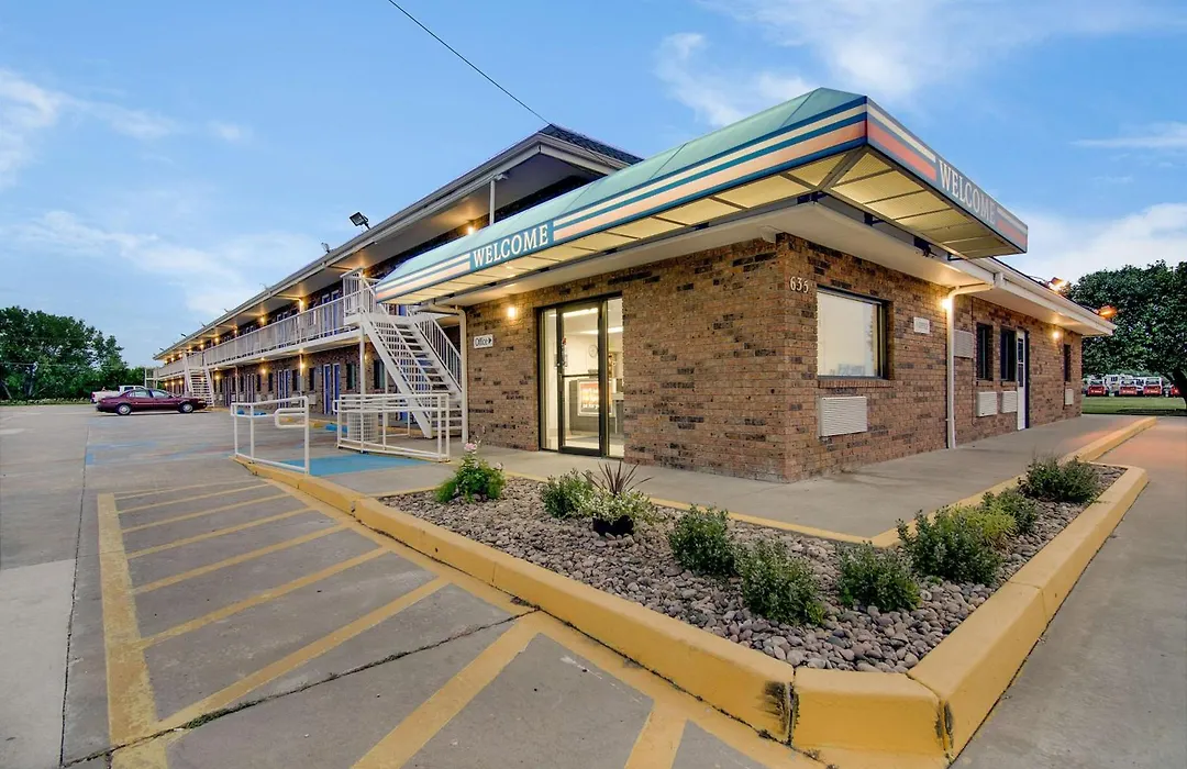 Motel 6-Salina, Ks-1