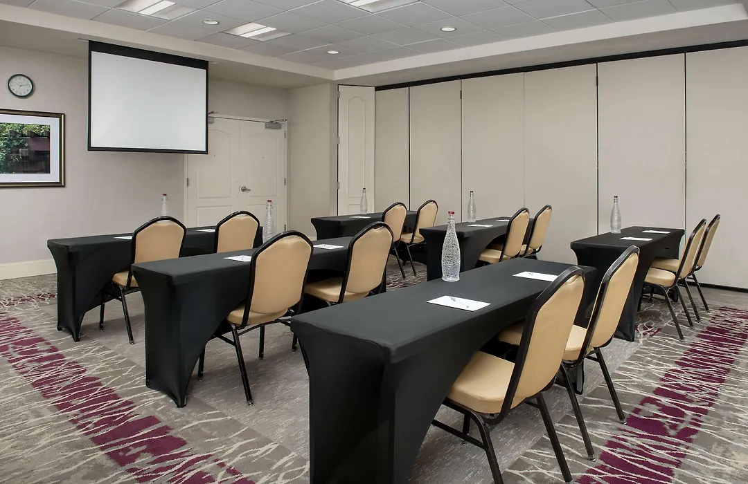 Hilton Garden Inn Knoxville West/Cedar Bluff-1