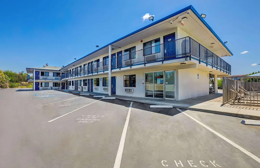Motel 6-Red Bluff, Ca-1
