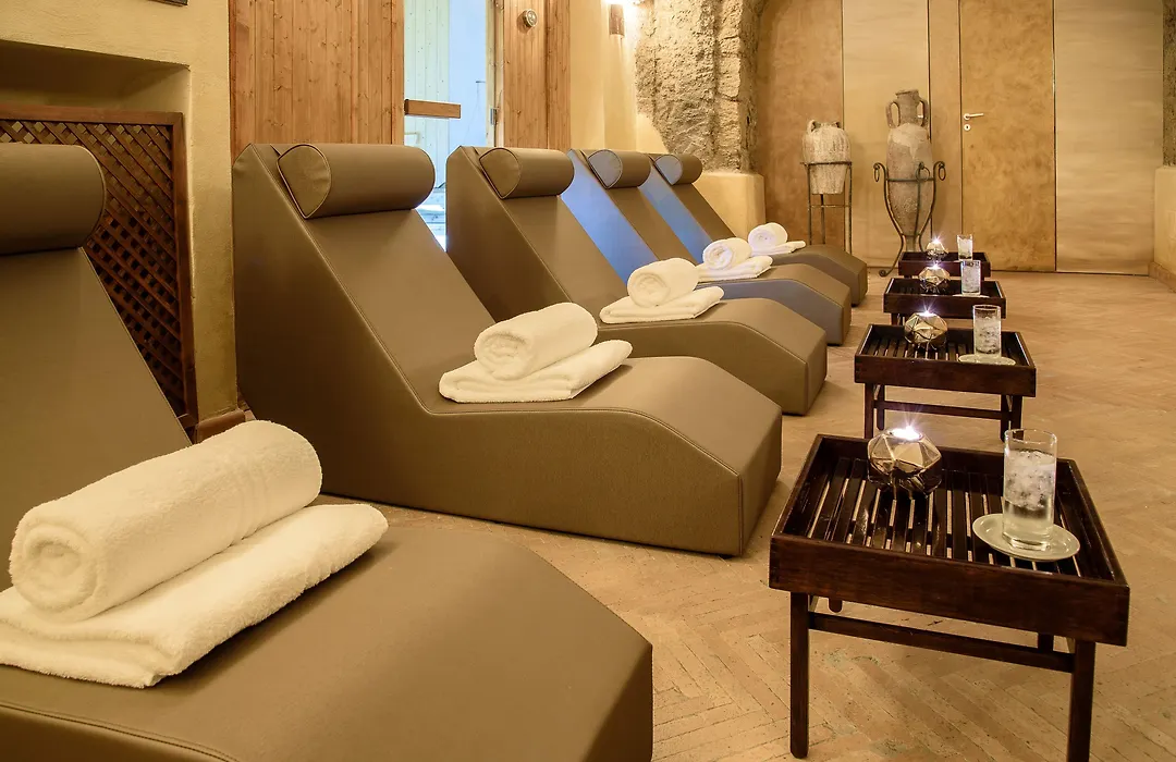 Villa Romana Hotel & Spa-1