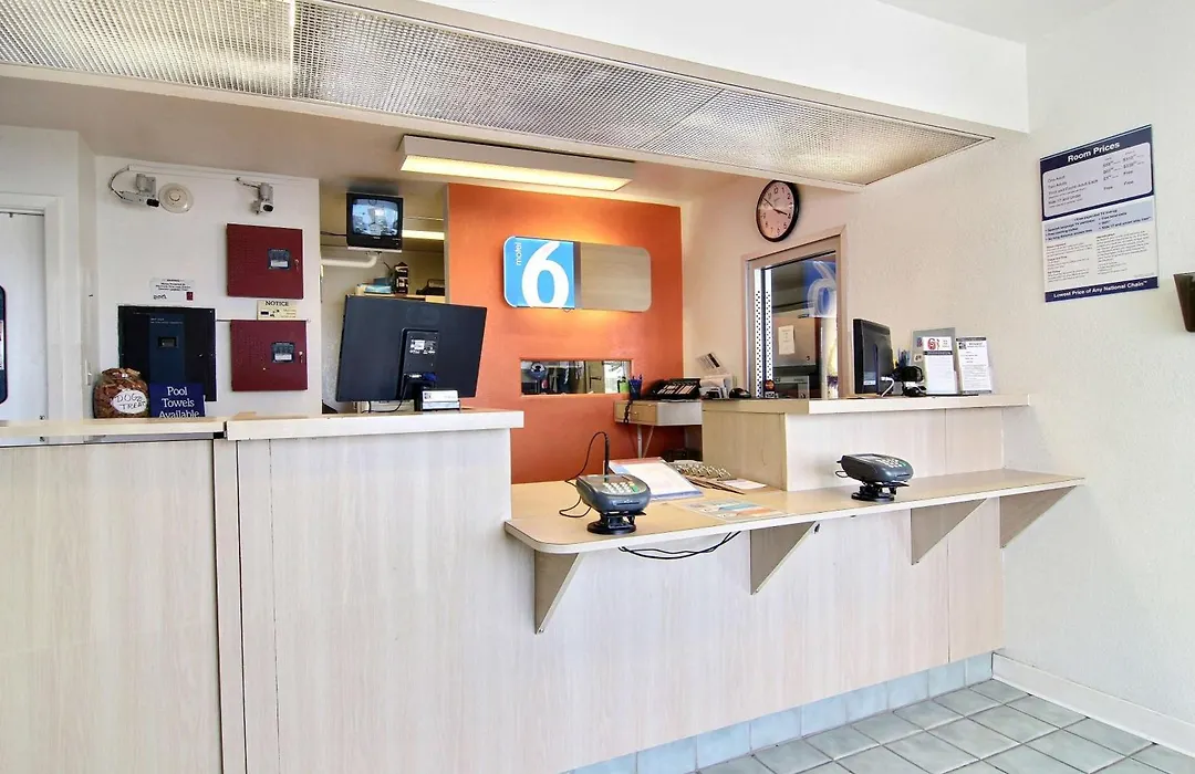 Motel 6-Fort Stockton, Tx-1