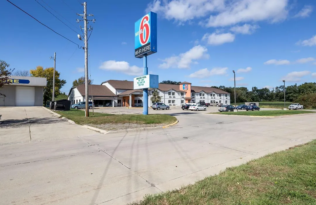 Motel 6-Waterloo, Ia-1