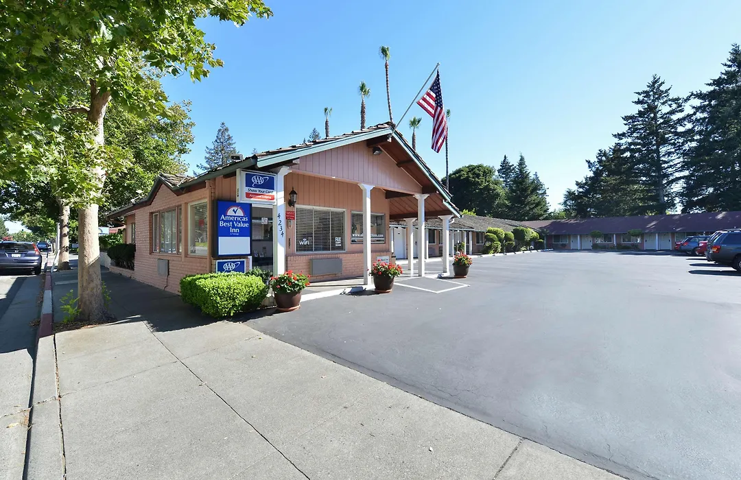 Americas Best Value Inn - Sky Ranch Palo Alto-1