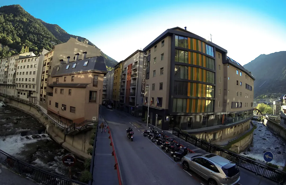 Hotel Metropolis-1
