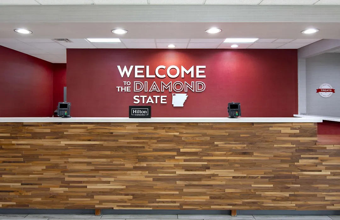 Hampton Inn Fayetteville-1