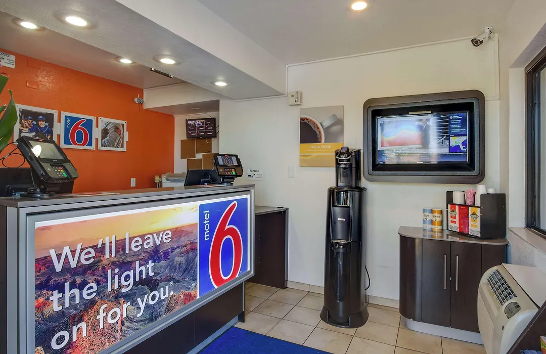 Motel 6-Tempe, Az - Broadway - Asu-1