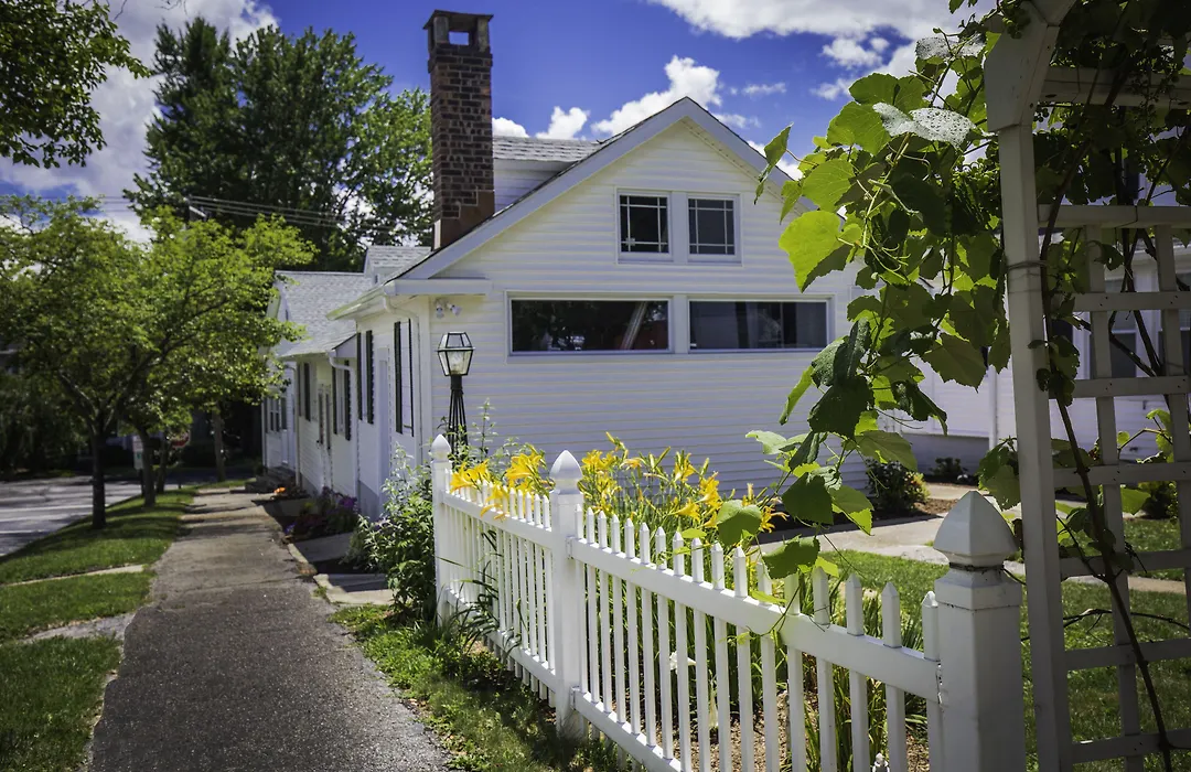 Homestead Inn-1