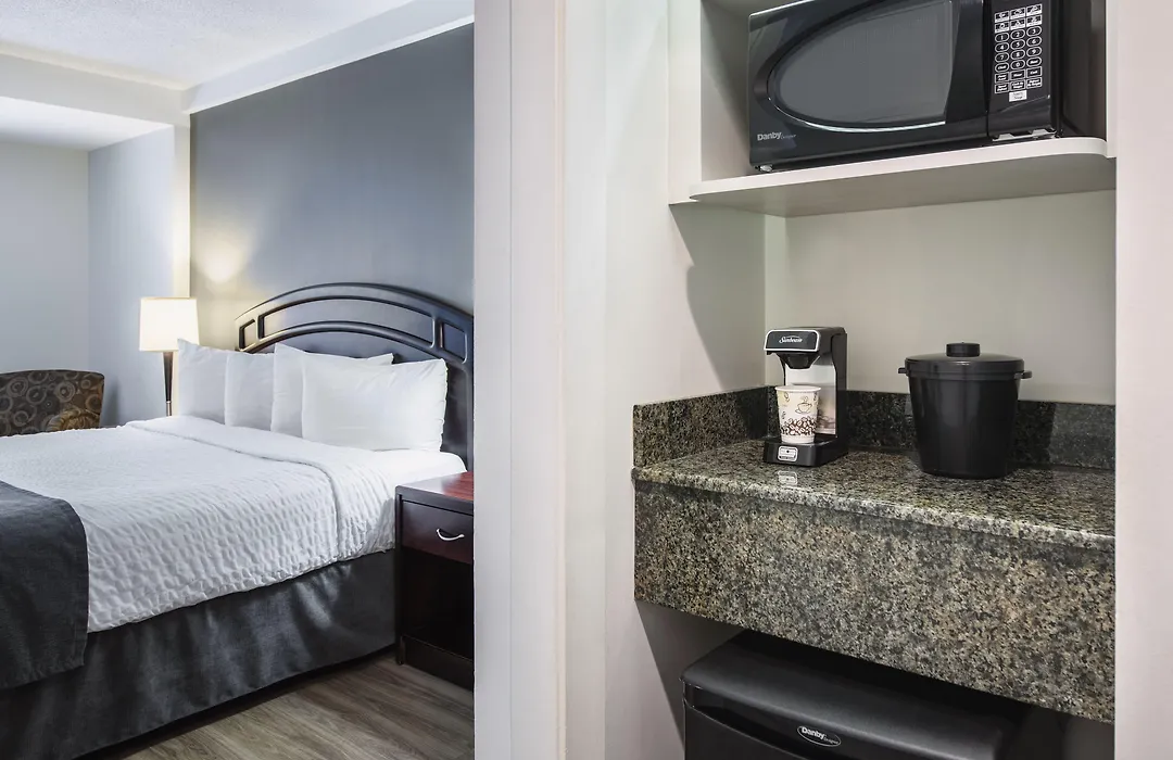 Viscount Gort Hotel, Banquet & Conference Centre-1