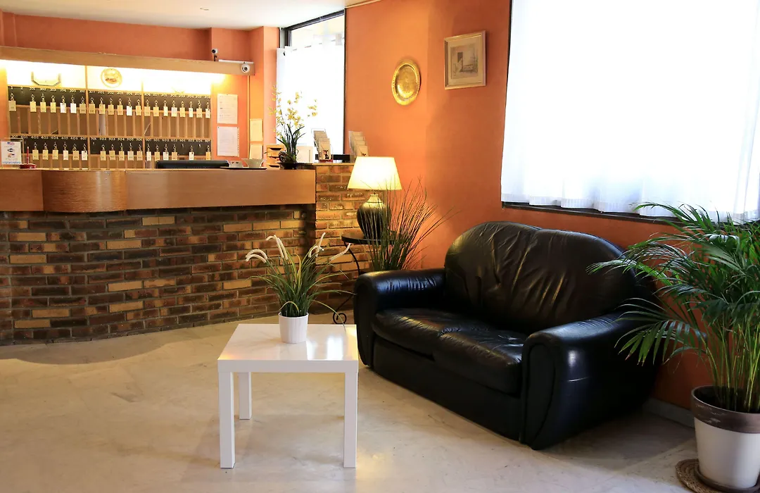 Hotel Paris Villette-1