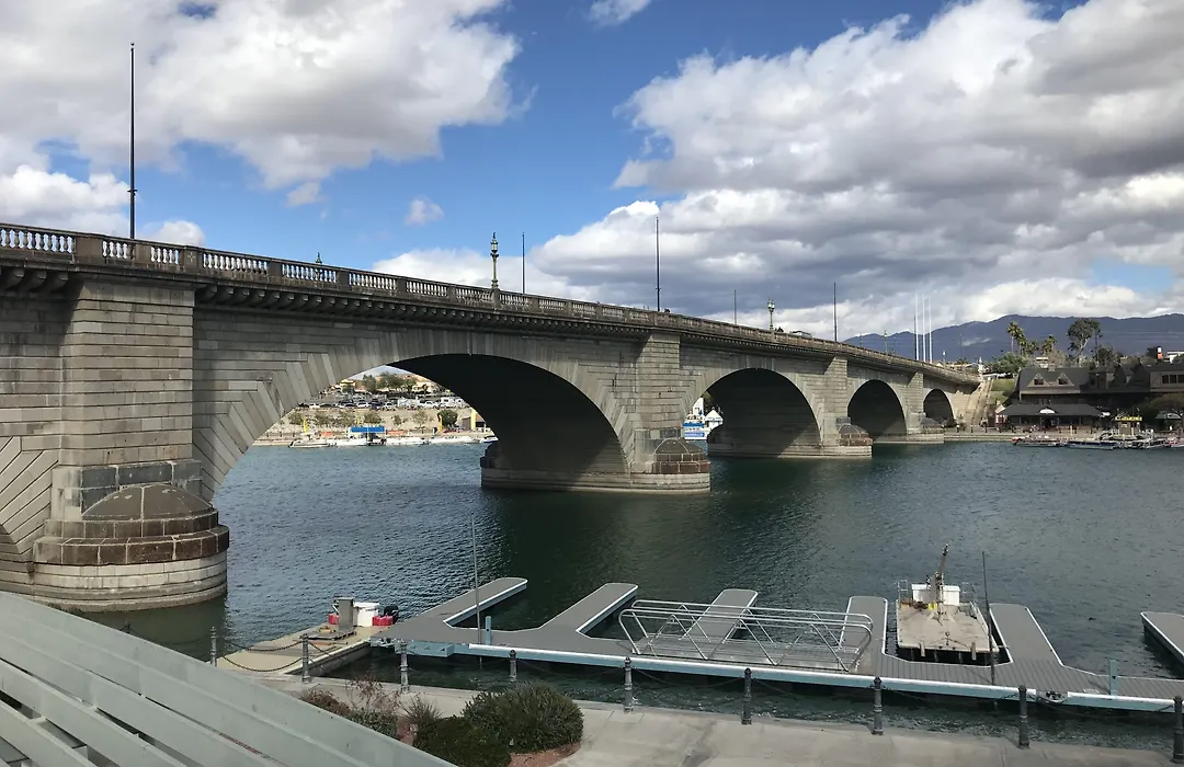 Days Inn By Wyndham Lake Havasu-1