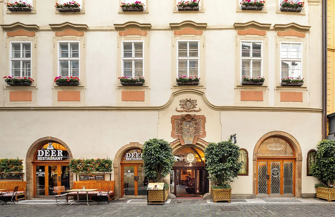 Iron Gate Hotel & Suites Prague By Bhg-1