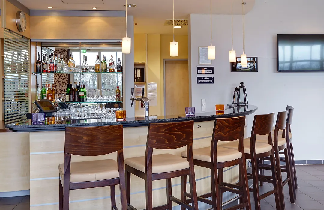 Holiday Inn Express Duesseldorf - City North By Ihg-1
