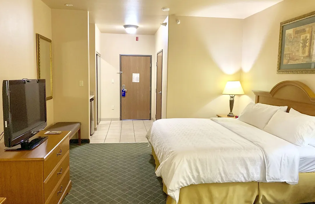 Holiday Inn Express Hotel And Suites Alice By Ihg-1