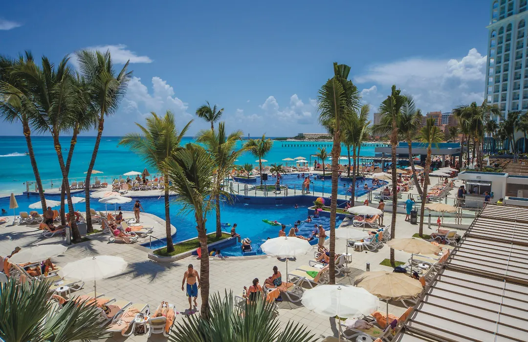 Riu Cancun (Adults Only)-1