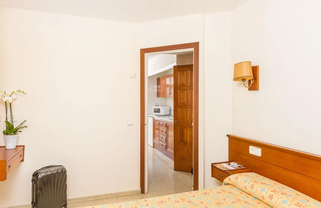 Apartamentos Guitart-1