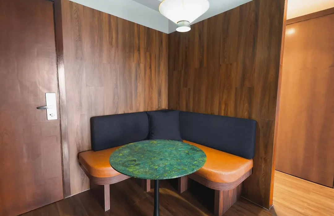 Estanplaza Funchal Faria Lima-1