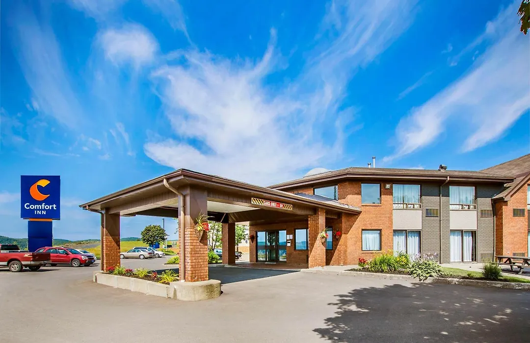 Comfort Inn Truro-1