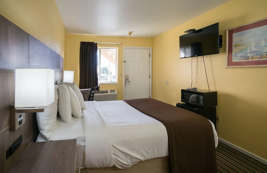 Beachview Inn-1