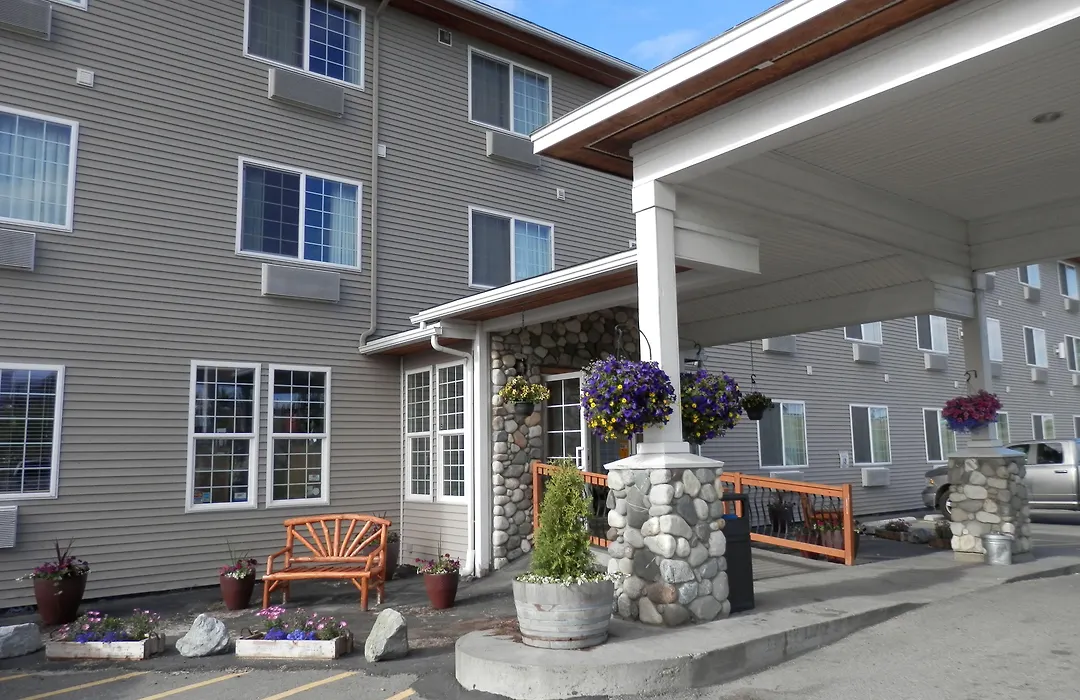Grand View Inn & Suites-1