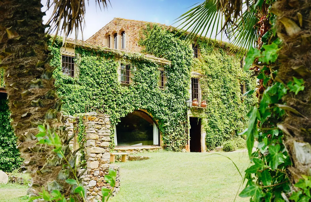 Mas Salvi Country Boutique Hotel-1