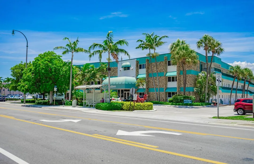 Surf Rider Resort-1