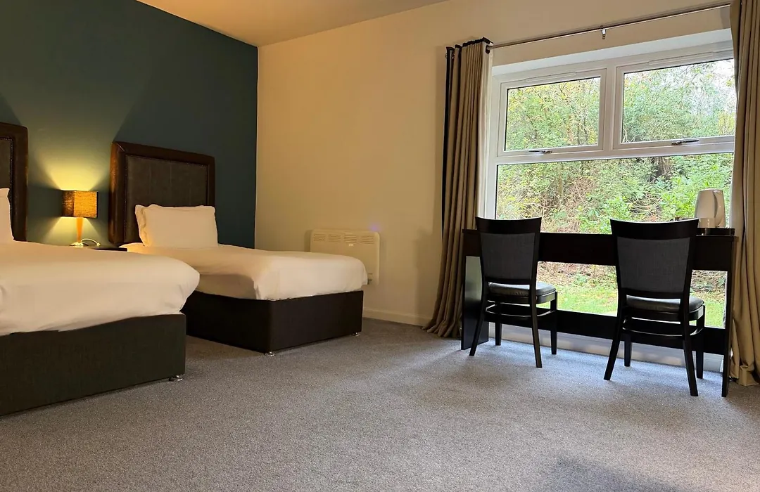 The Gilvenbank Hotel-1