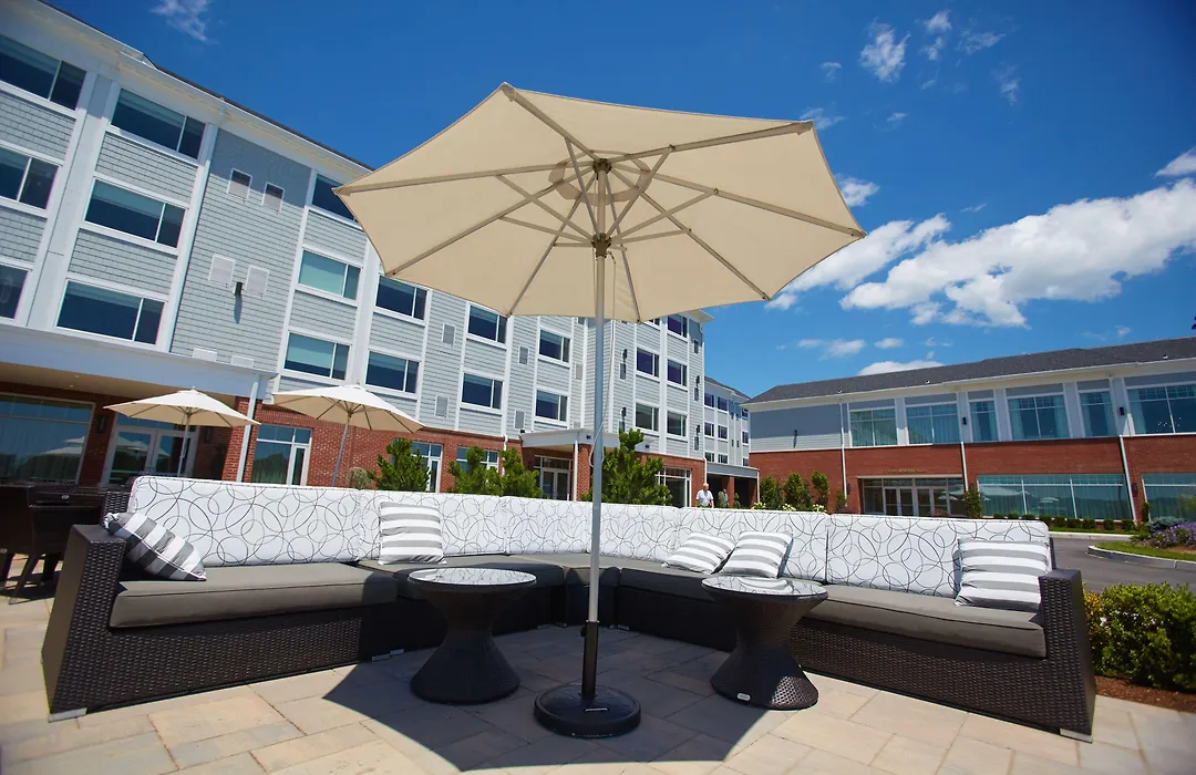 Wyndham Newport Hotel-1