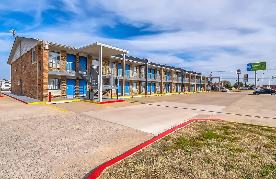Surestay Hotel By Best Western Oklahoma City West-1
