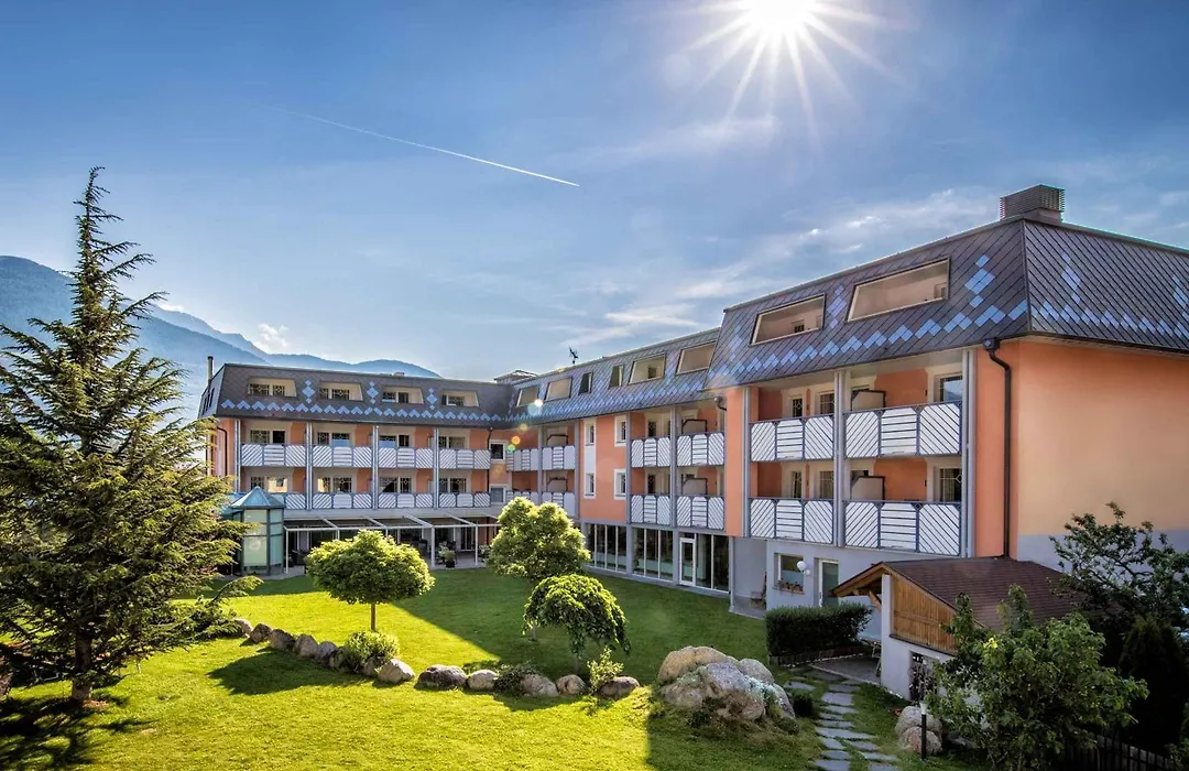 Aktiv&Wellnesshotel Zentral-1