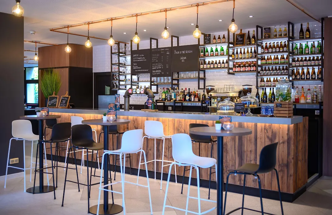Tulip Inn Antwerpen-1