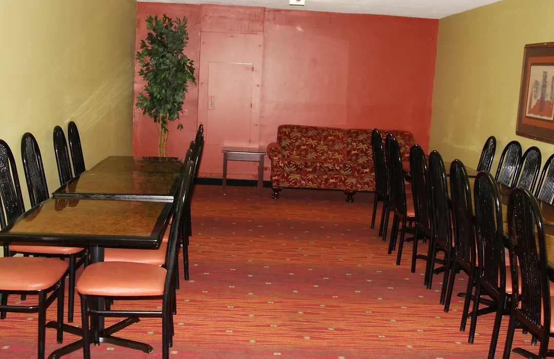 Best Inn Booneville-1