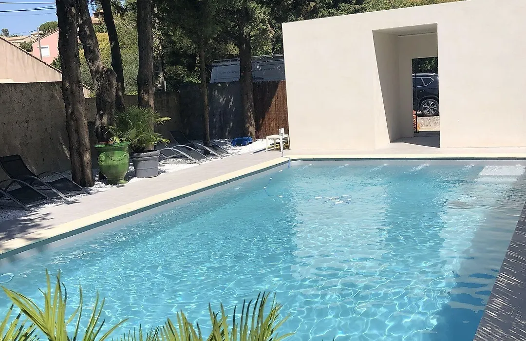 Hôtel Ermitage Avignon-1