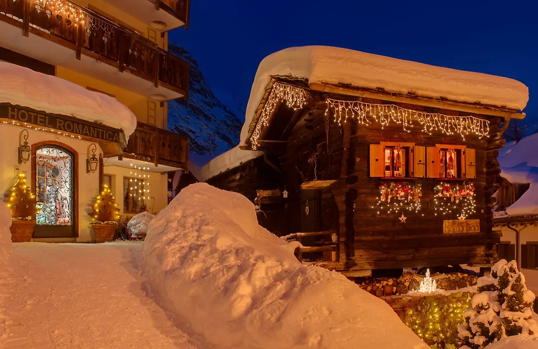 Hotel Romantica-1