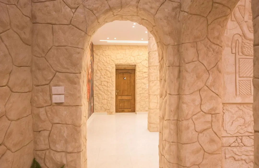 Secrets Of The Pyramids Hotel-1