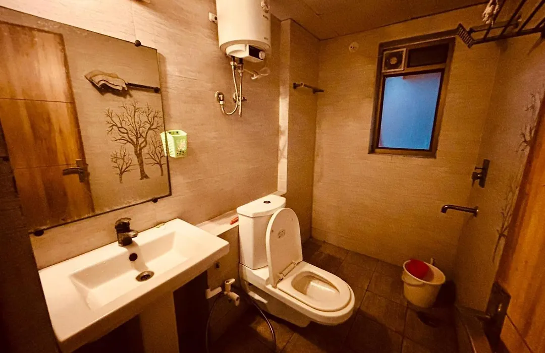 Kishan Hare Krishna Orchid Hotel Vrindavan Mathura-1