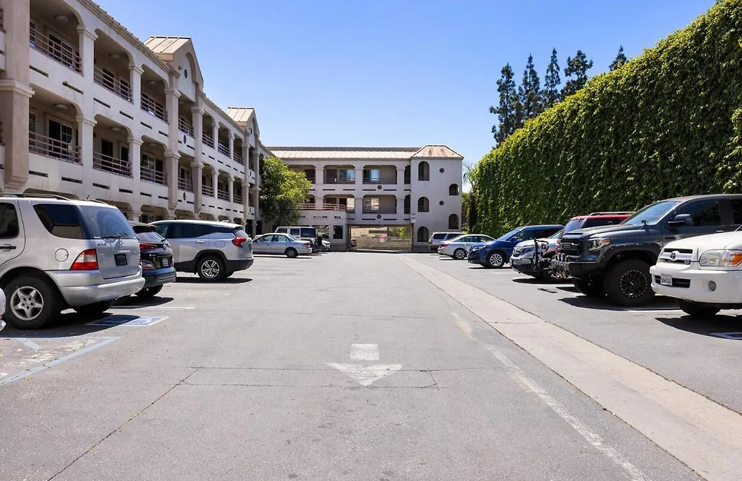 Paradise Lodge - Canoga Park, Los Angeles-1