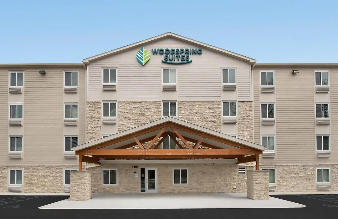 Woodspring Suites Cleveland North-1