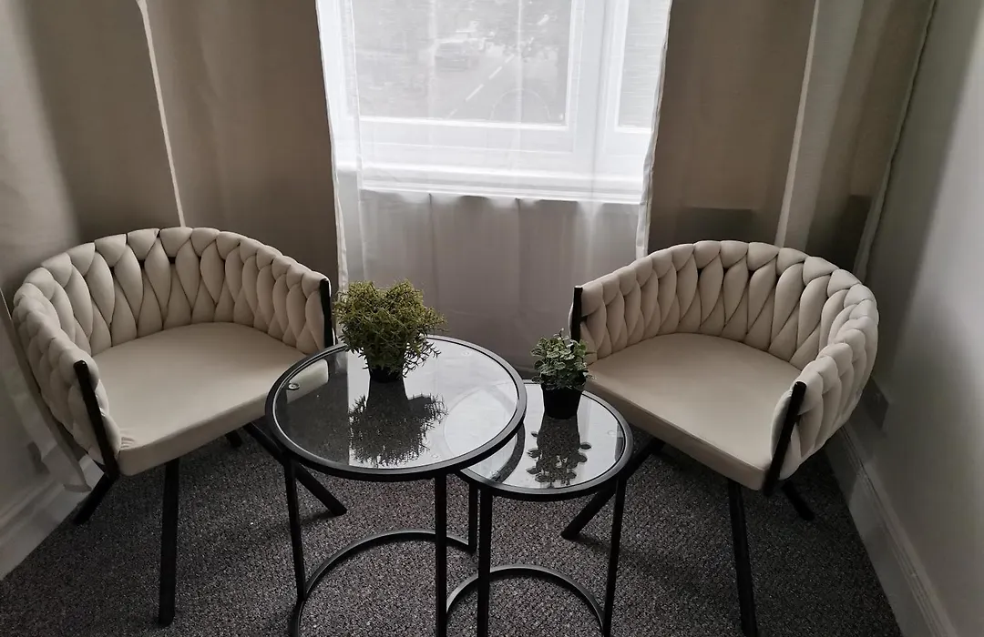 Chiswick Court Hotel-1