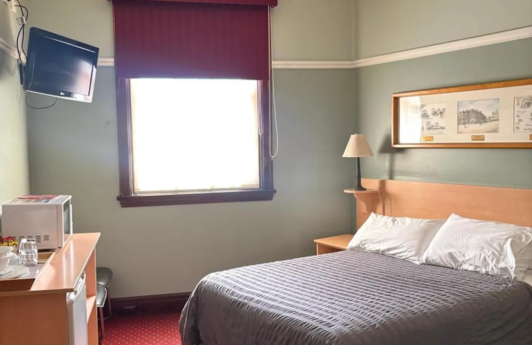 Boyles Hotel-1