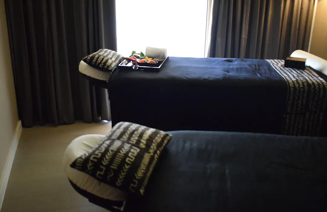 Hotel 2 Fevrier-1
