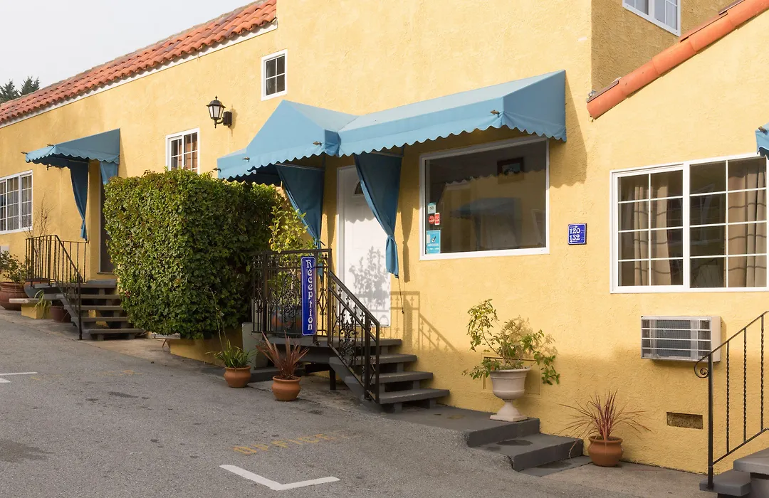 Alpine Inn & Suites-1