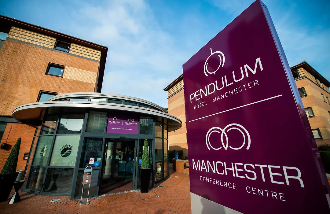 Pendulum Hotel-1