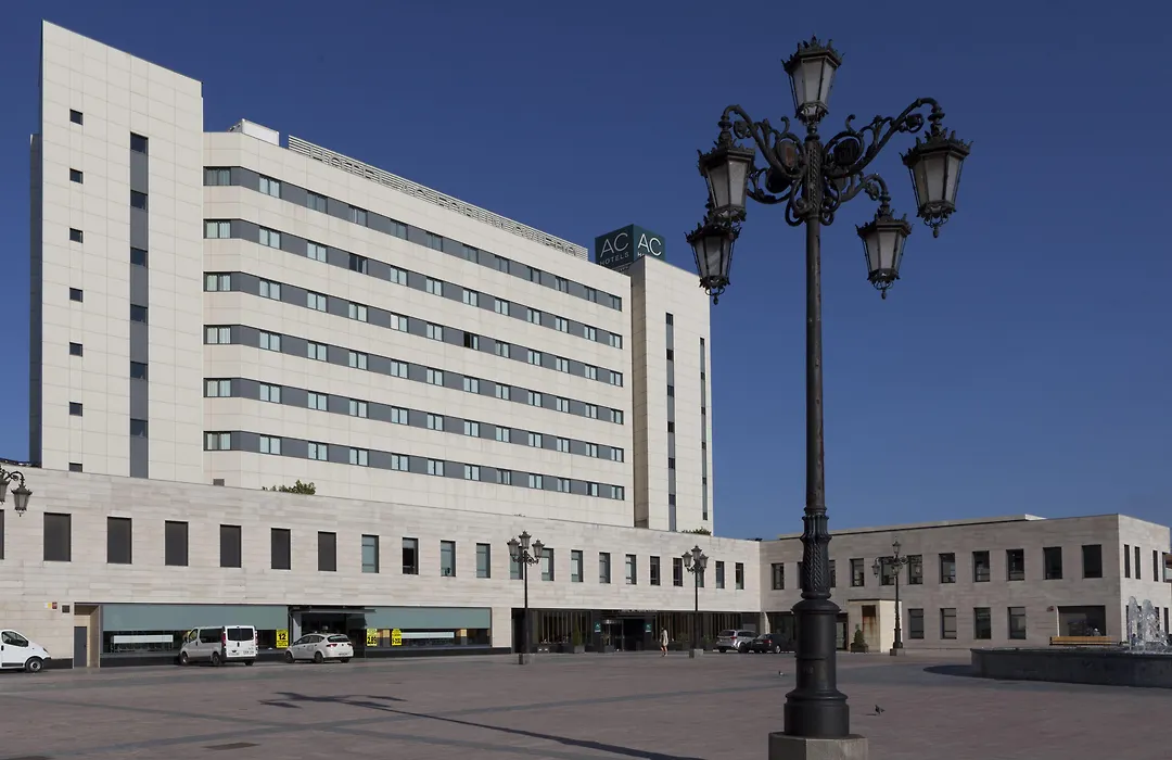 Ac Hotel Oviedo Forum By Marriott-1