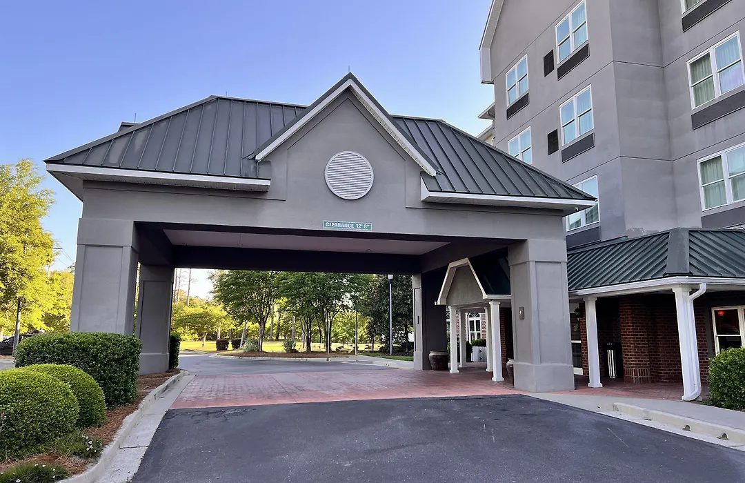 Spark By Hilton Summerville-1